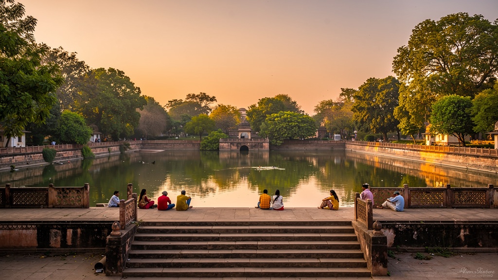 Motijheel scenic lake in Motihari
